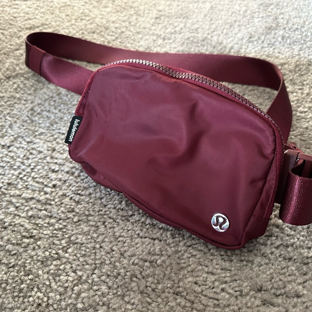 lululemon athletica Burgundy Belt Bag